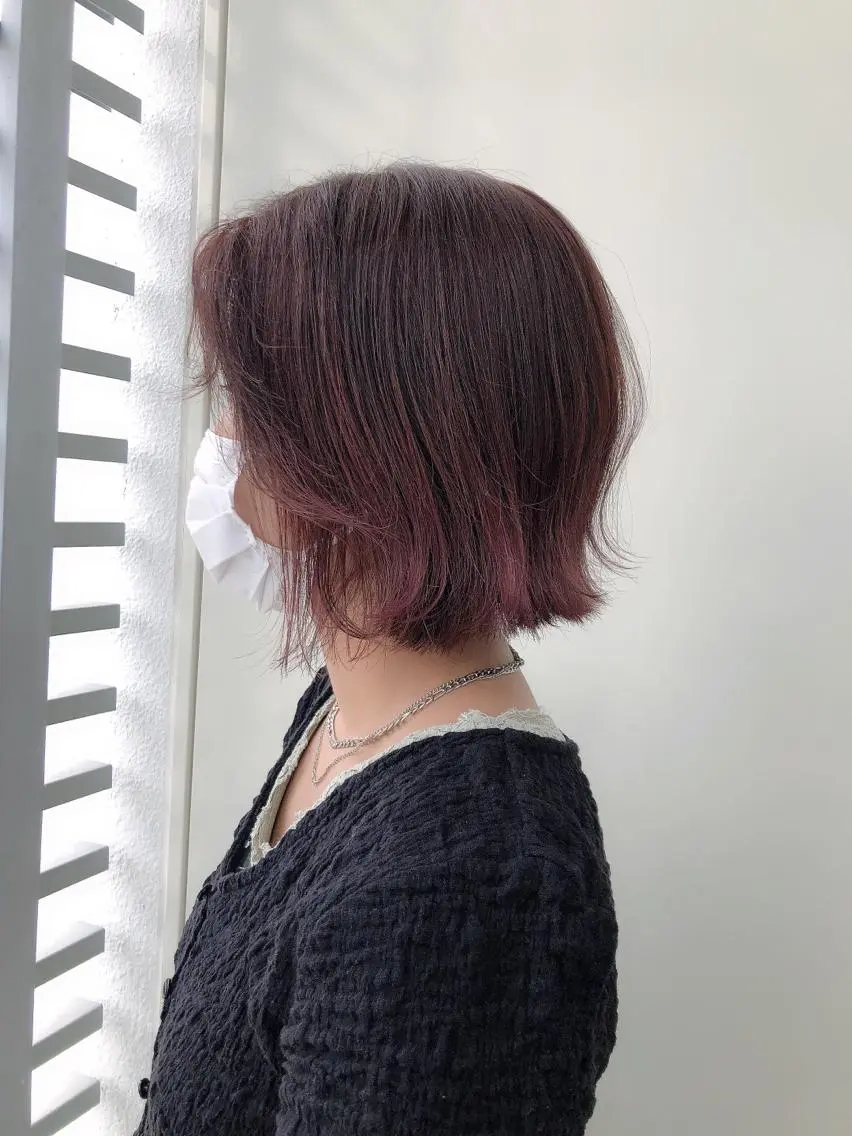 ショート カラー カット ヘアカラー トリートメント 韓国🇰🇷レイヤー 映える顔周り🩷のヘアスタイル