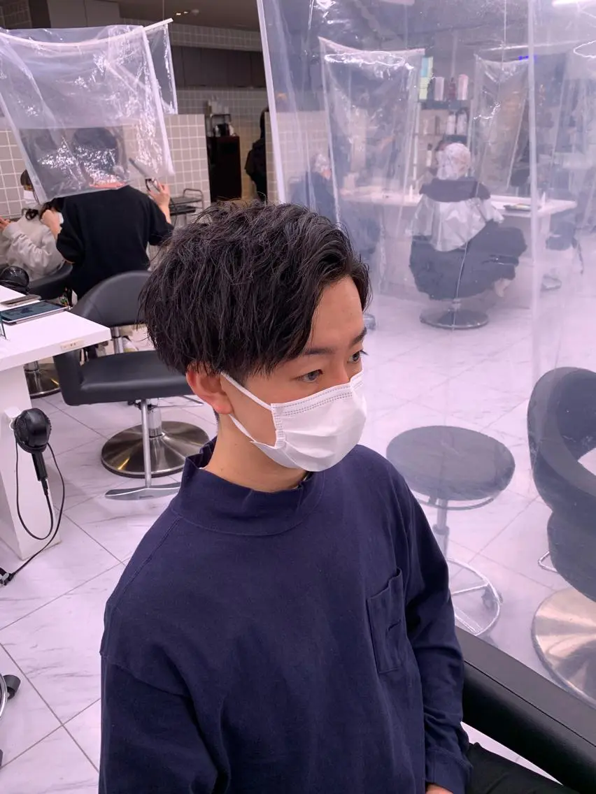 ショート カラー パーマ メンズ メンズパーマ特化 TAIGAのヘアスタイル
