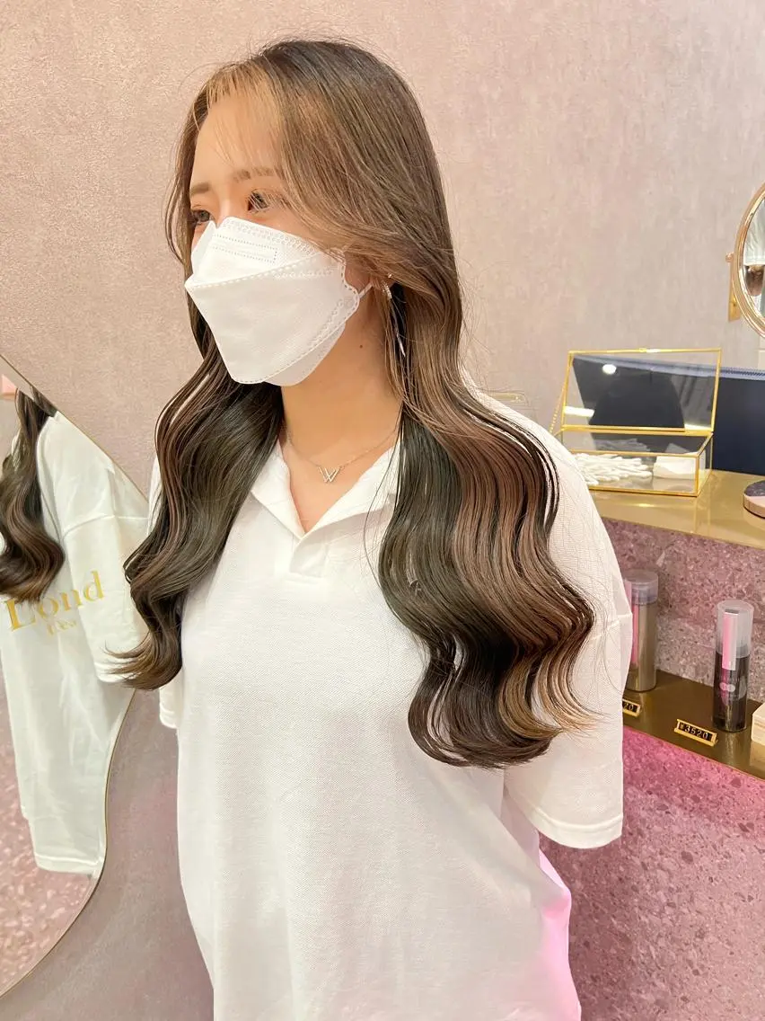 ロング カラー ヘアアレンジ ARIA💎縮毛矯正 ブリーチ💎複雑履歴のヘアスタイル