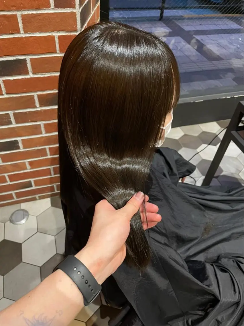 ロング カラー 小澤 一稀のヘアスタイル