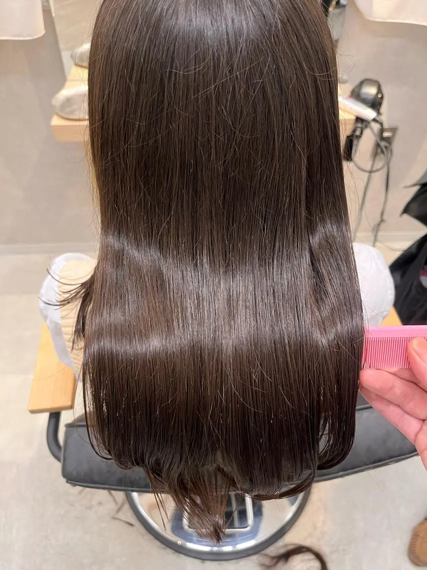 セミロング カット 天野 涼のヘアスタイル