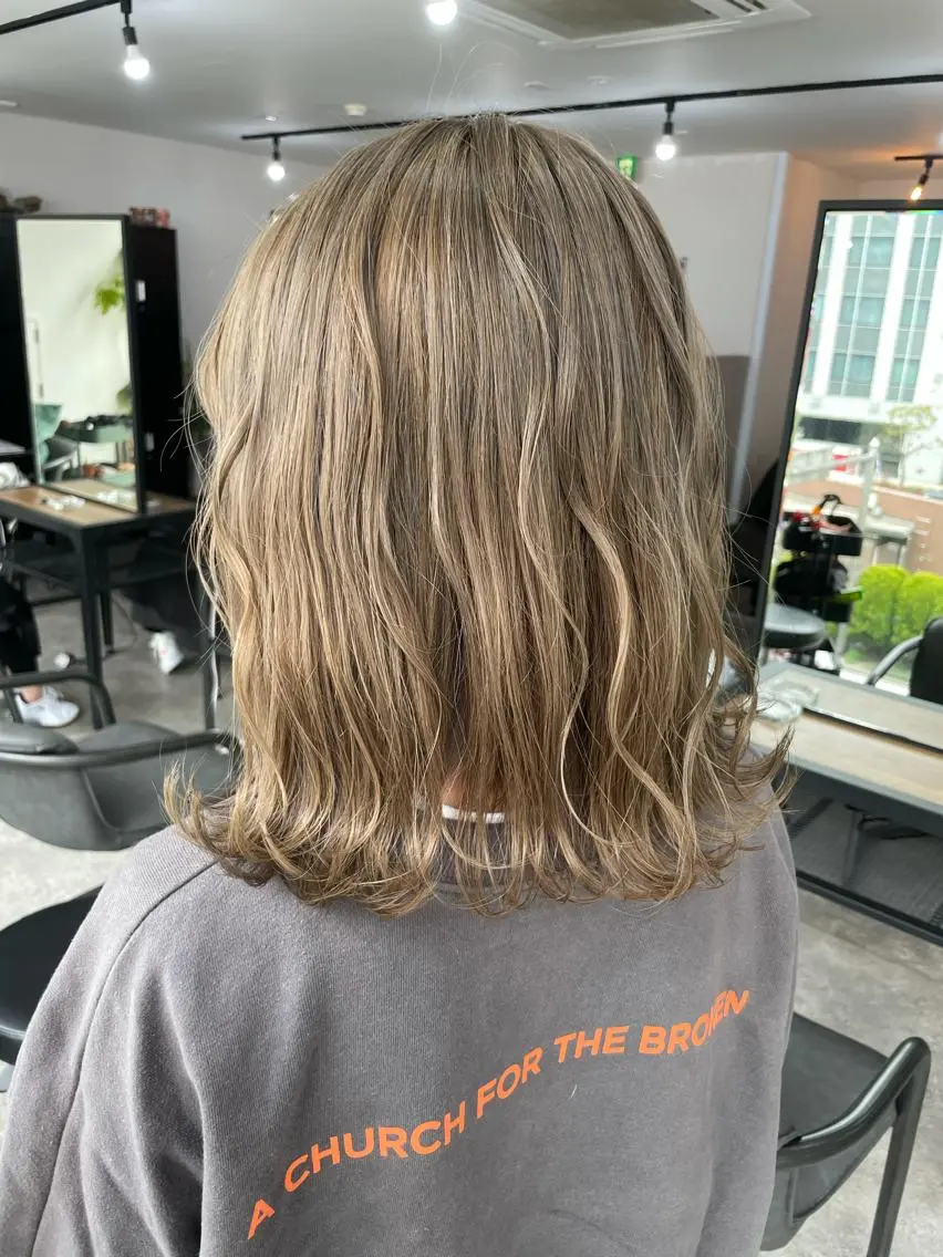 ショート カラー パーマ ヘアアレンジ メンズ キッズ ネイル マツエク・マツパ メンズバレイヤージュ メンズブリーチ フェードカット メンズハイライト メンズインナーカラー メンズ特化 しゅうへいのヘアスタイル