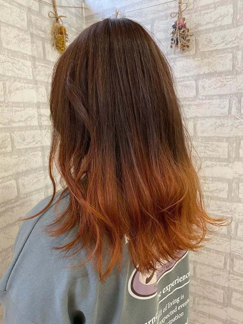 セミロング カラー グラデーションカラー オレンジ カット ヘアカラー トリートメント 🌸Cielo🌸 KENのヘアスタイル