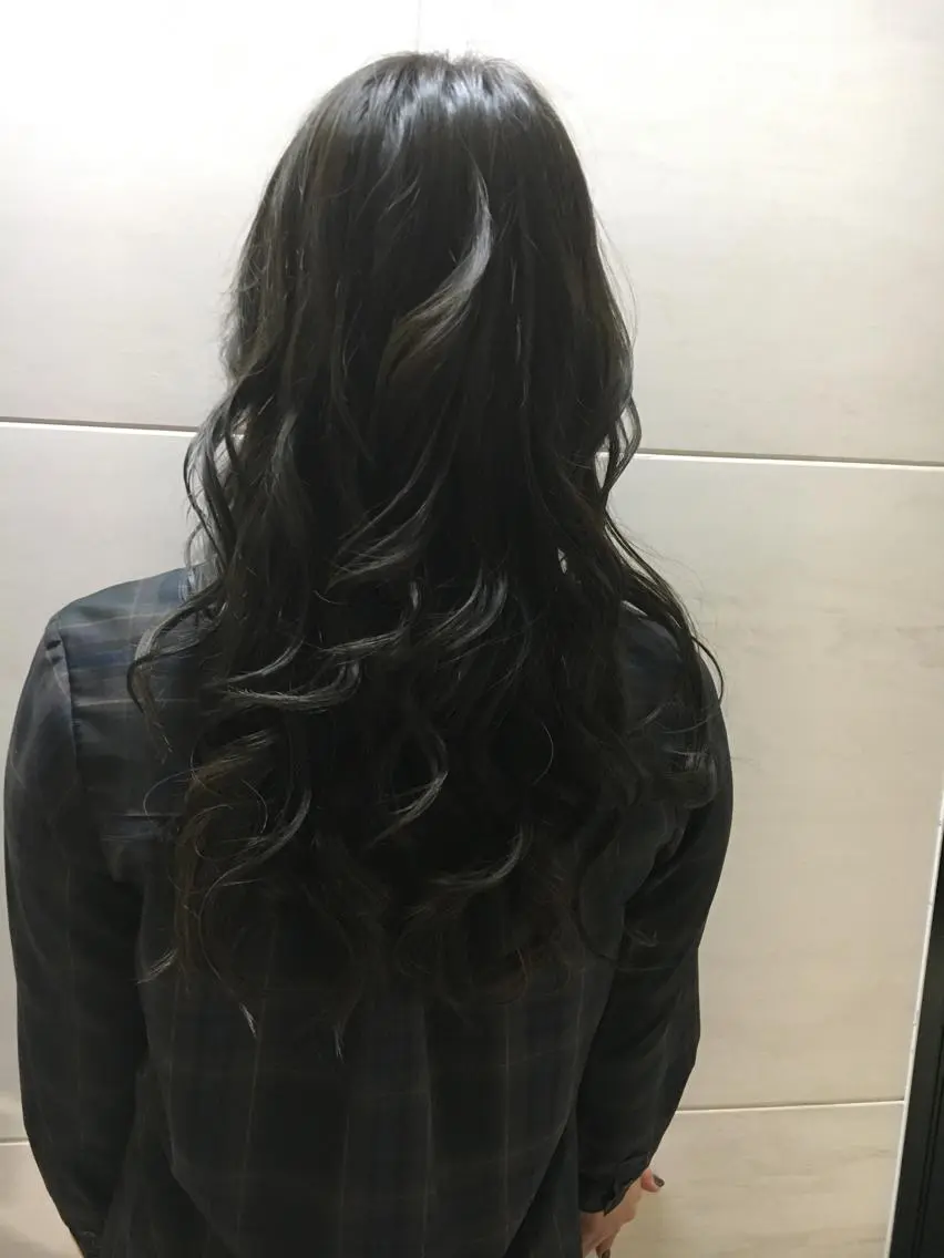 ロング カラー イルミナカラー カット ヘアカラー トリートメント 髪質改善ULTOWA ✨松井 美幸のヘアスタイル