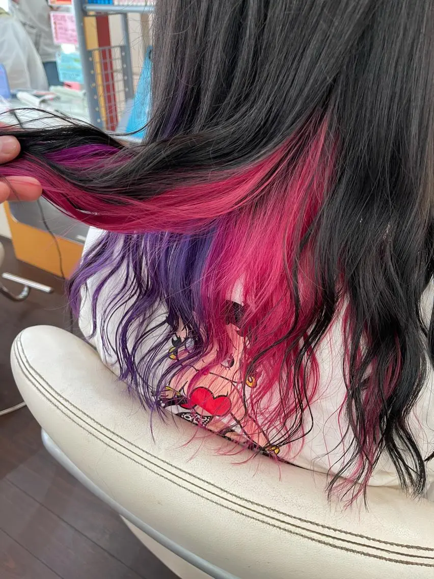 ロング ヘアカラー たけい ゆうきのヘアスタイル