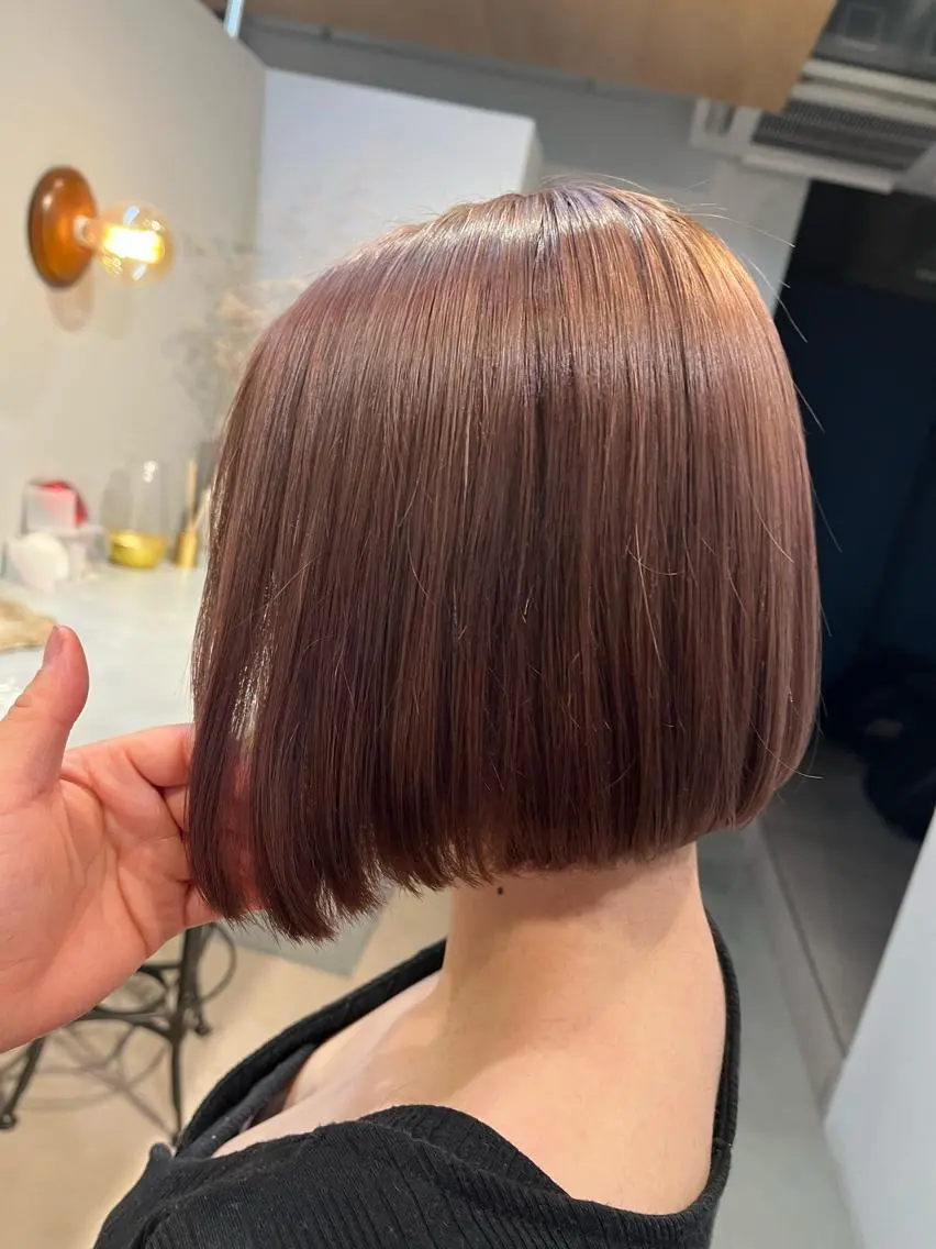 カラー 横田 美咲のヘアスタイル