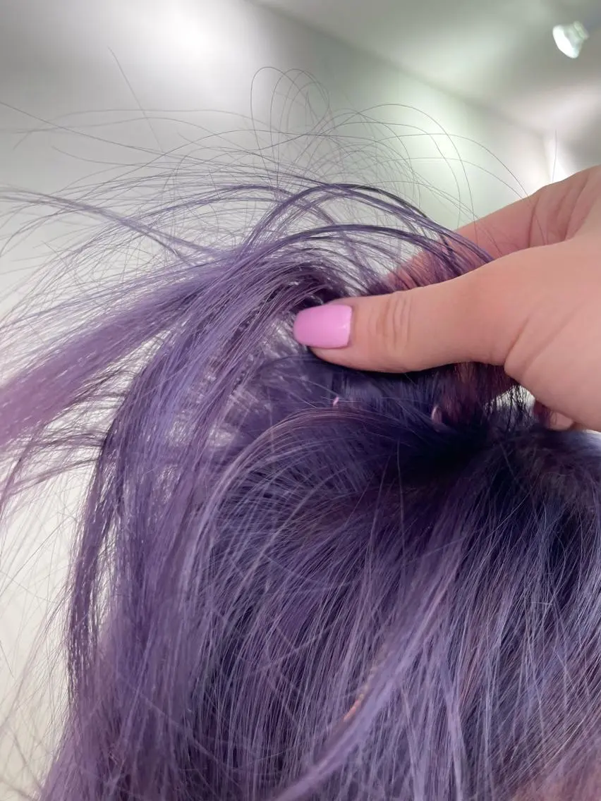ミディアム カラー パープルカラー 色落ちまでキレイに！ ！女性サロンのヘアスタイル