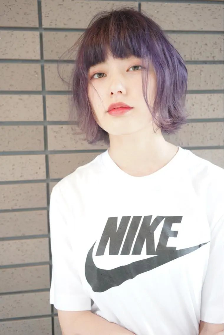 ミディアム カラー パープルカラー ヘアカラー トリートメント ハイトーン/レイヤー /ケアブリーチ石川治のヘアスタイル