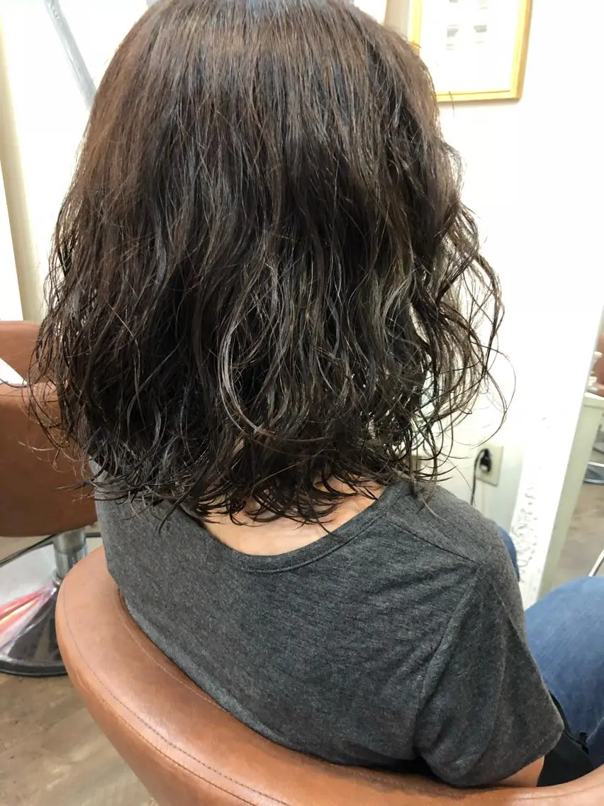 パーマ 似合わせ×レイヤー× 髪質改善×t.yのヘアスタイル