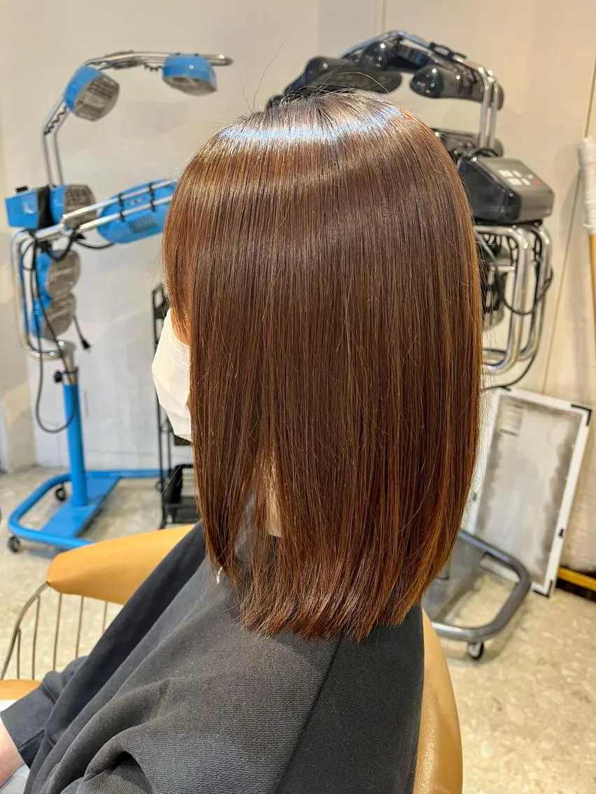 ミディアム カット 縮毛矯正 うしだ かおるのヘアスタイル