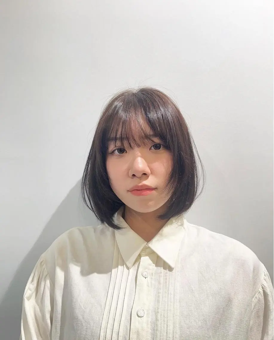 カラー rina韓国レイヤー ハッシュカットのヘアスタイル