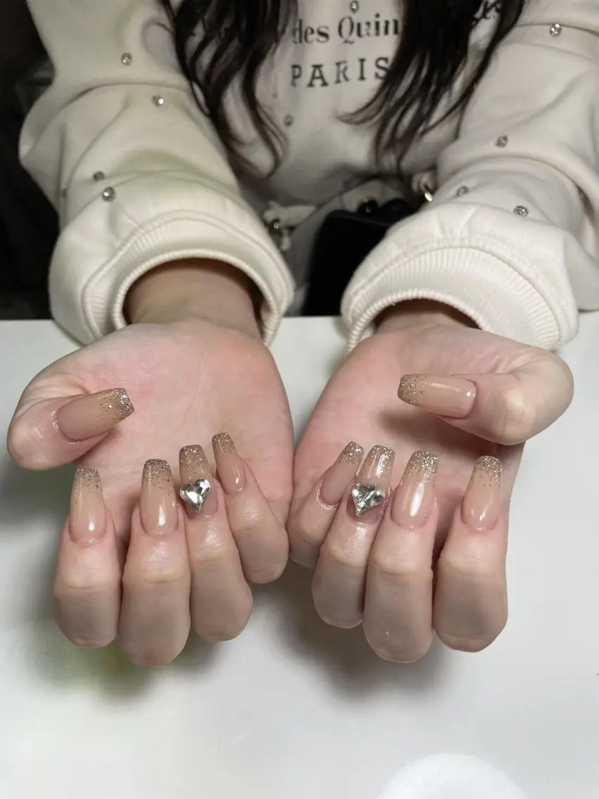 ネイル ハンドネイル Pure&Rich Nailのネイルデザイン