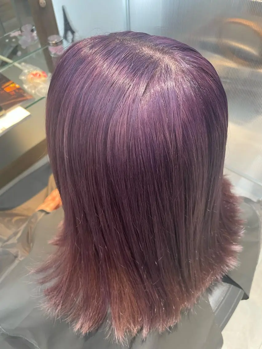 ミディアム ⭐️ダブルカラー推し lisaaaa⭐️のヘアスタイル