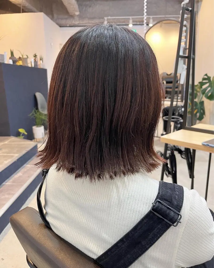 ミディアム ケアカラー ボブ 小顔カット 山田 勇真のヘアスタイル