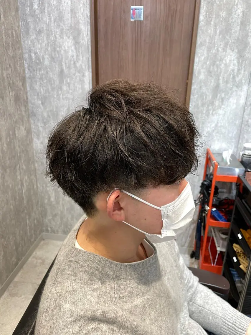 ショート カラー パーマ メンズ カット パーマ 🔥メンズ超特化🔥 青木海斗のヘアスタイル
