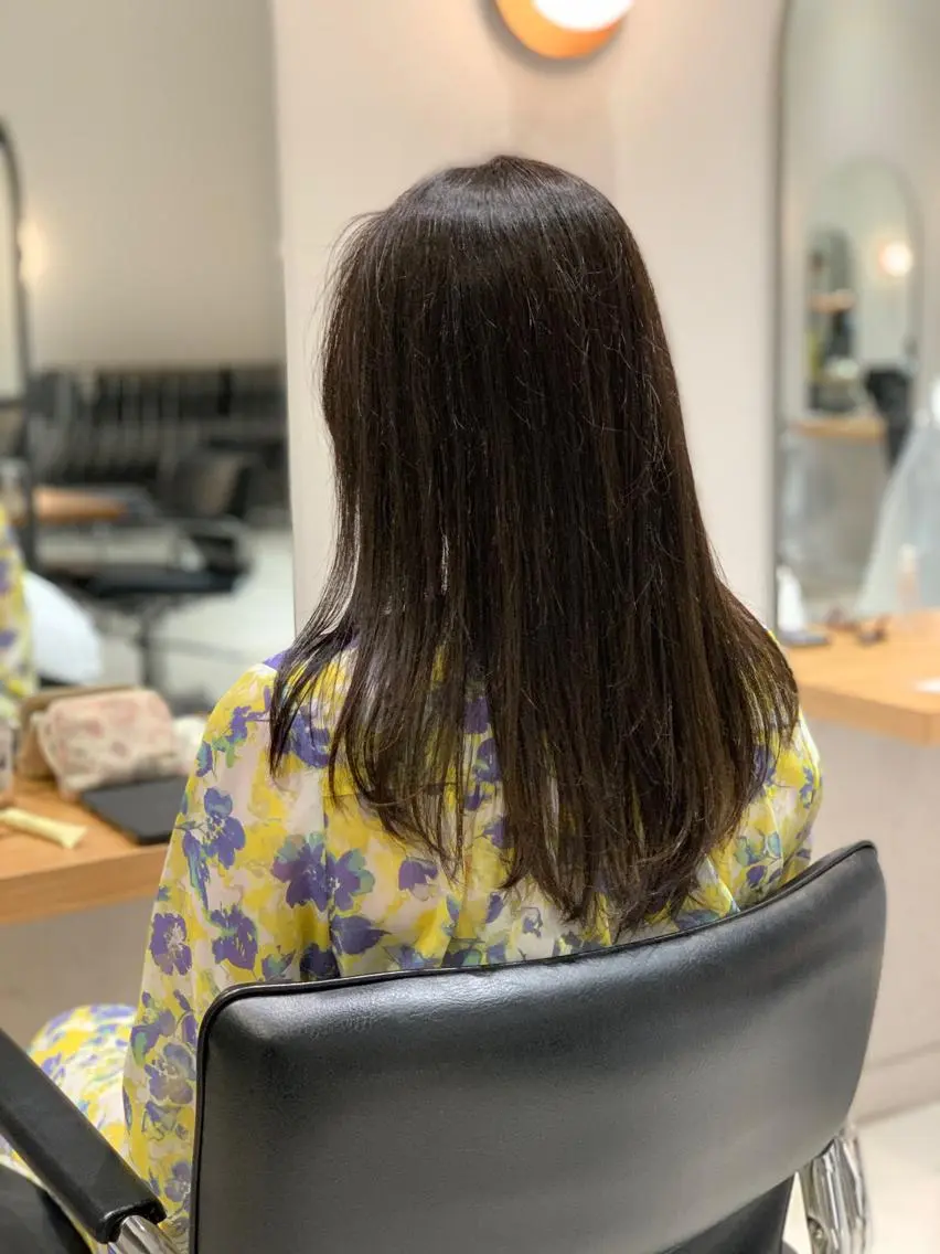 セミロング カラー ブラウンカラー ダークブラウン ダークグレー ヘアカラー 佐野 智史のヘアスタイル
