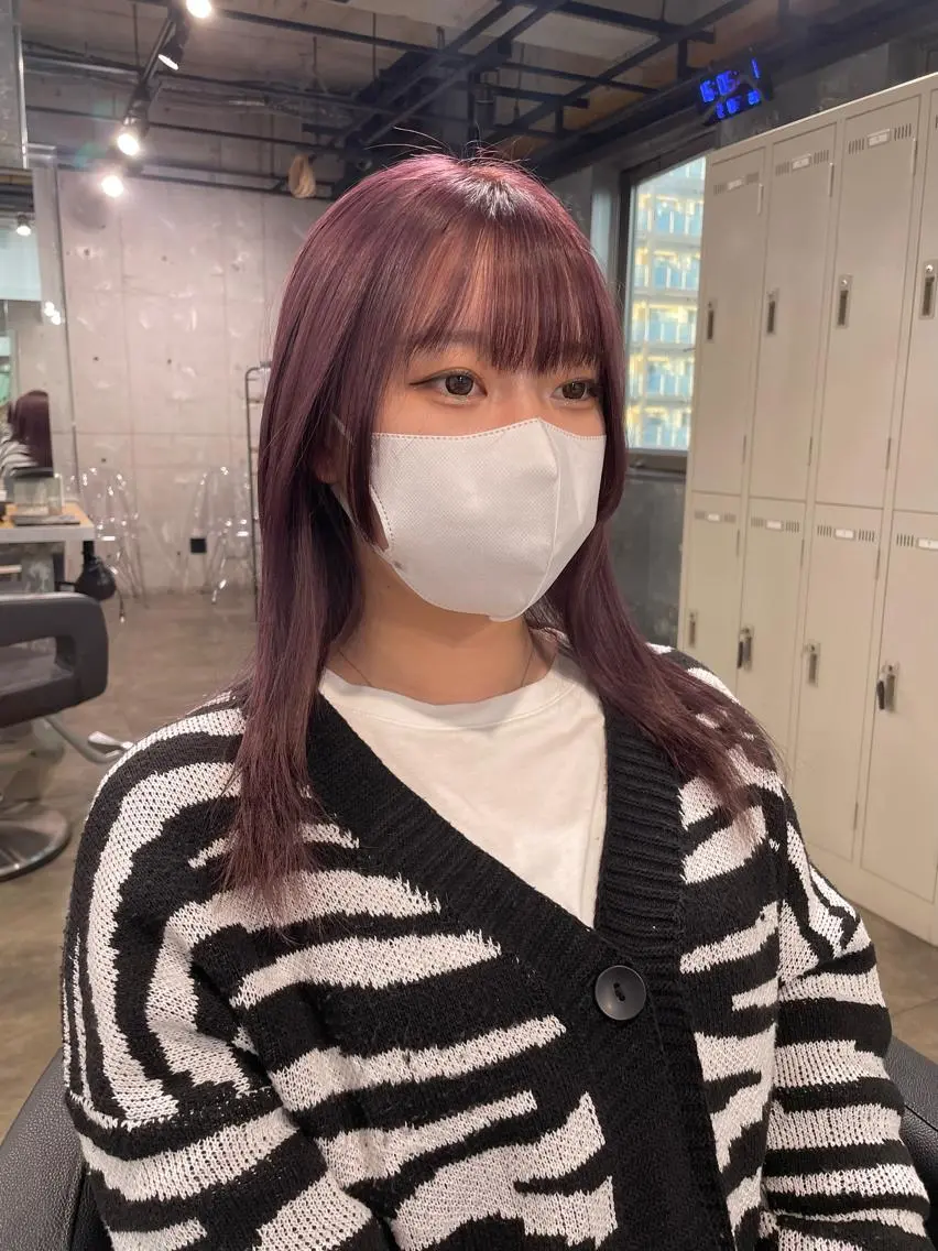 ミディアム カラー パーマ ヘアアレンジ メンズ キッズ ネイル マツエク・マツパ ラベンダーカラー ピンクカラー ピンクラベンダー カラーマツエク ピンク 透明感カラー・レイヤ ー🎀amika🎀のヘアスタイル
