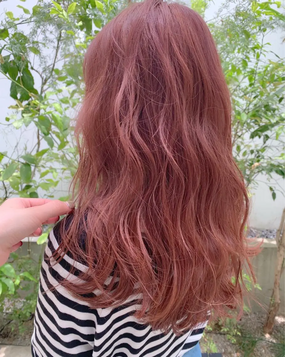セミロング カット ヘアカラー トリートメント 透明感カラー✂︎ YUKAのヘアスタイル