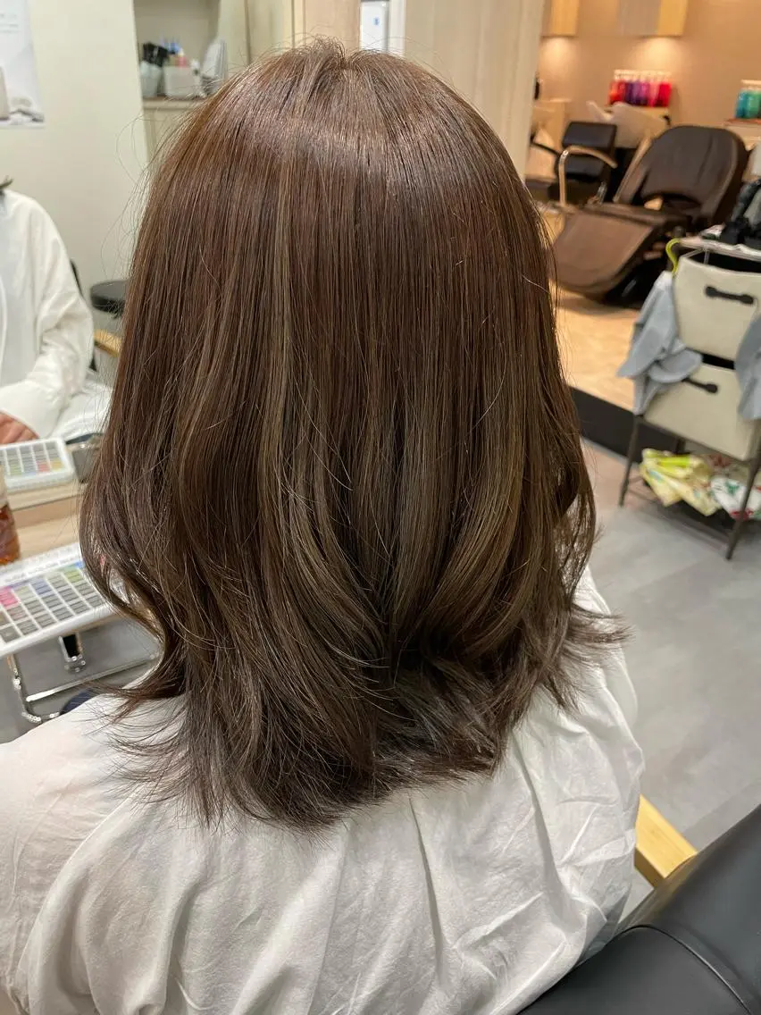ミディアム ハイライト 永田 まどかのヘアスタイル
