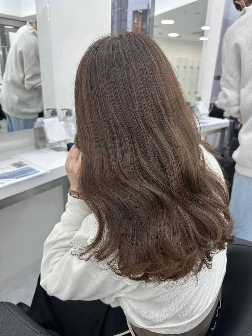 ロング カラー ウルフカットマスター みつきのヘアスタイル