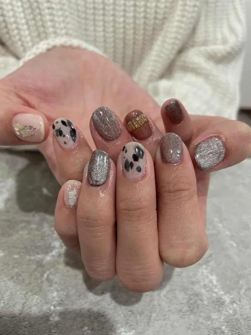 ネイル 持ち込み Raviliss ♡のネイルデザイン