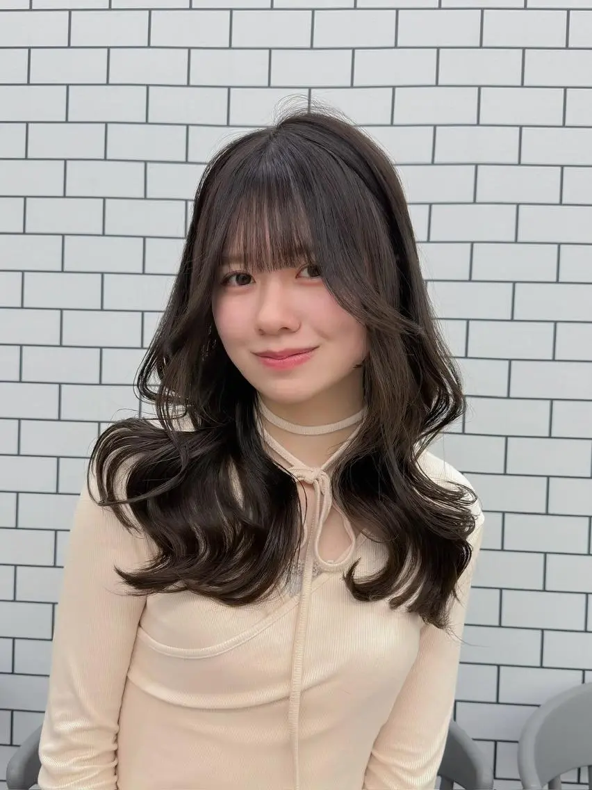 ロング カラー ブリーチ 透明感カラー ブリーチなしカラー ボブ くびれヘア カット ヘアカラー トリートメント 初めてでも安心🌟 newi町田✂のヘアスタイル