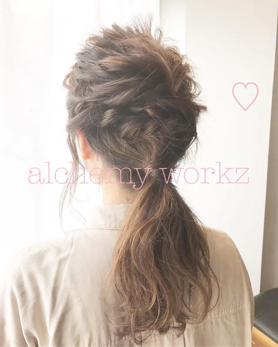 ヘアアレンジ alchemy workzの眉毛・アイブロウイメージ