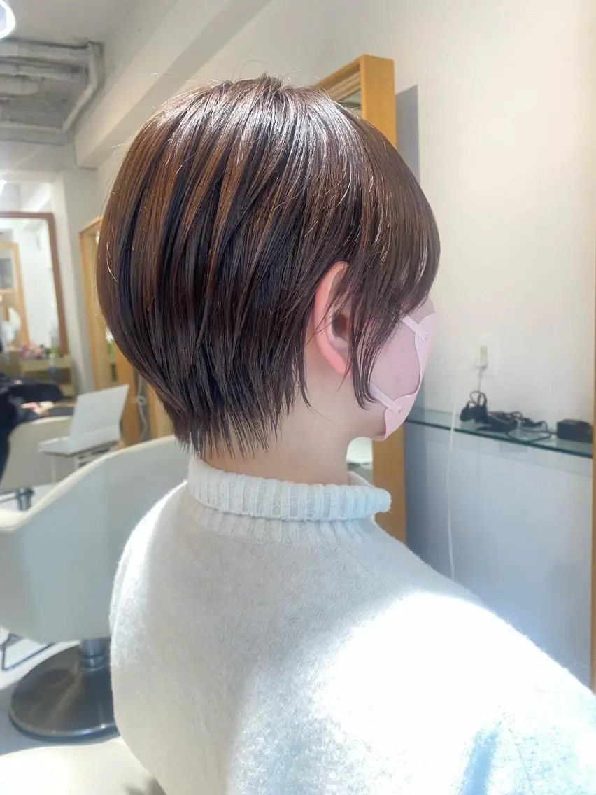 ショート カラー カット ヘアカラー トリートメント 安永 涼のヘアスタイル