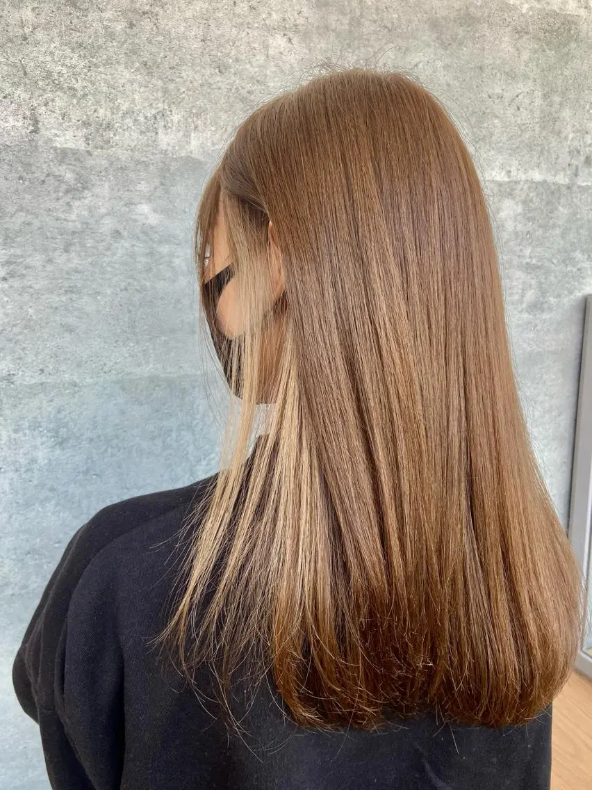 セミロング カラー パーマ ヘアアレンジ ベージュカラー モカベージュ カット ヘアカラー トリートメント ✨髪質改善/透明感✨ 西野　陽のヘアスタイル