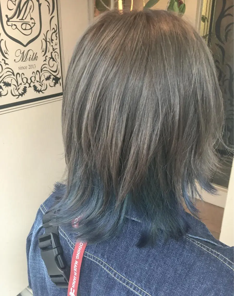 ショート カラー ブルーカラー ダークグレー ダブルカラー 北條 優輝のヘアスタイル