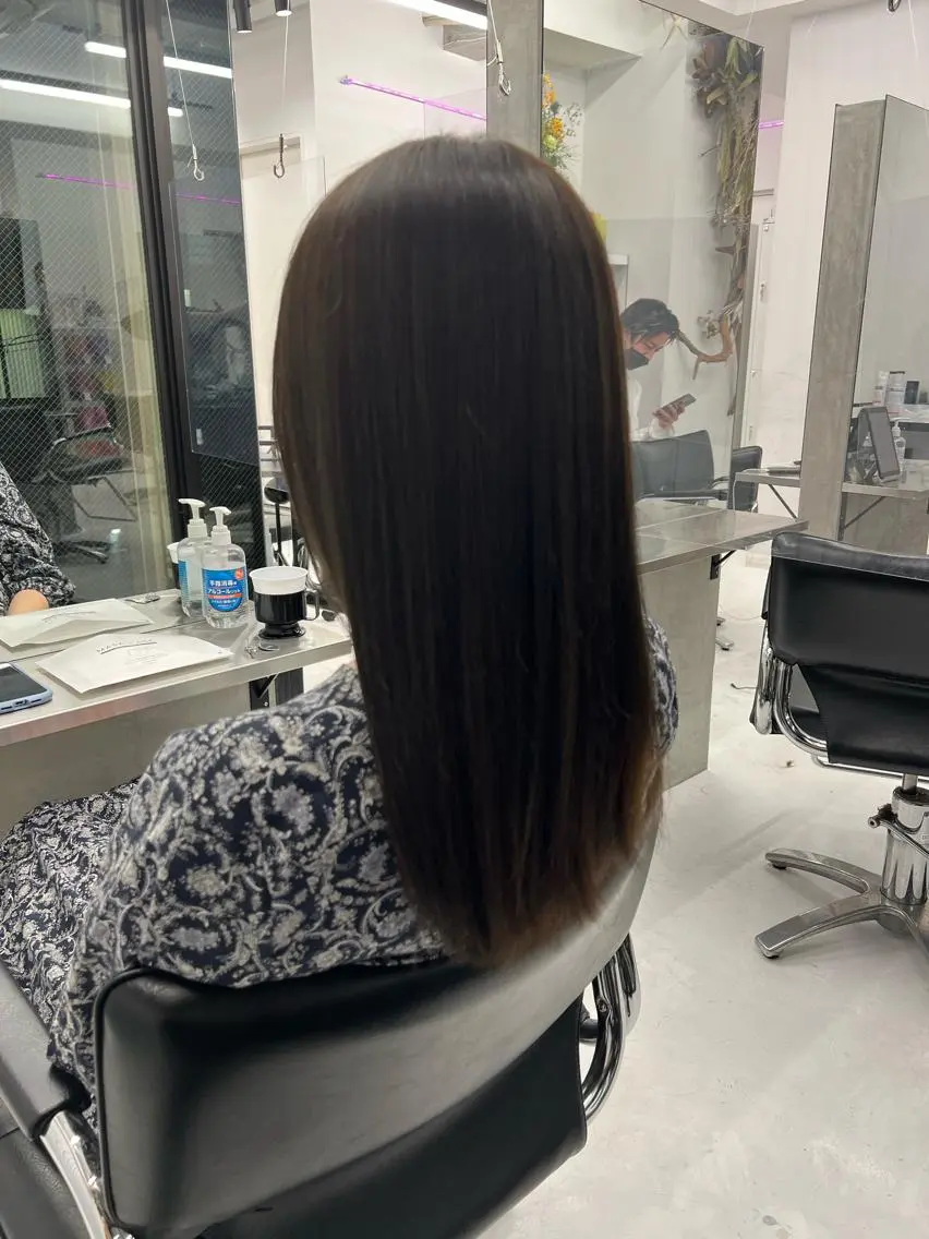 セミロング ロン毛美容師 タイチ👽のヘアスタイル