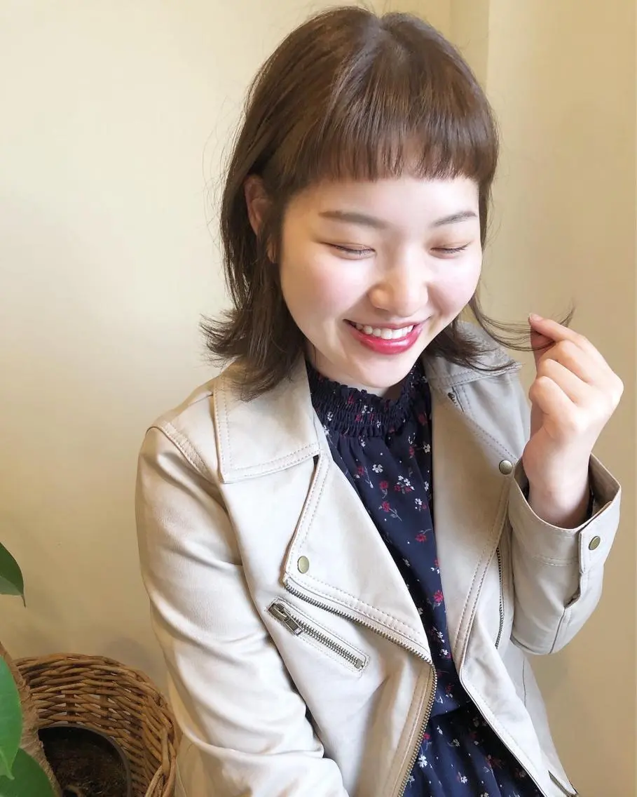 ショート カラー ヘアアレンジ オン眉 ショートヘア ウルフカット カット ヘアカラー 永井 亜実のヘアスタイル