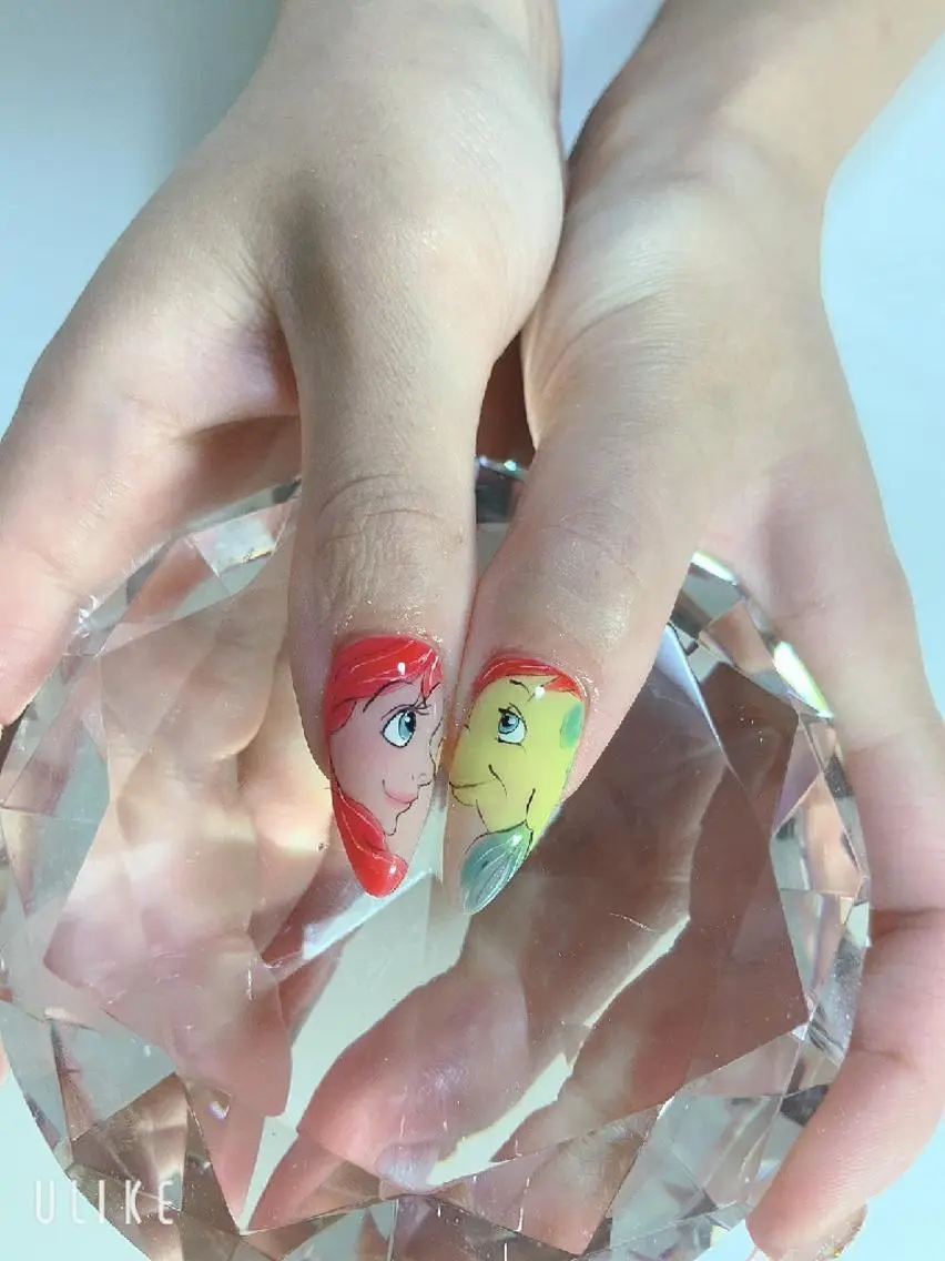 ネイル アートネイル ･:*+.✳︎˚✧₊ MAKI NAILのネイルデザイン