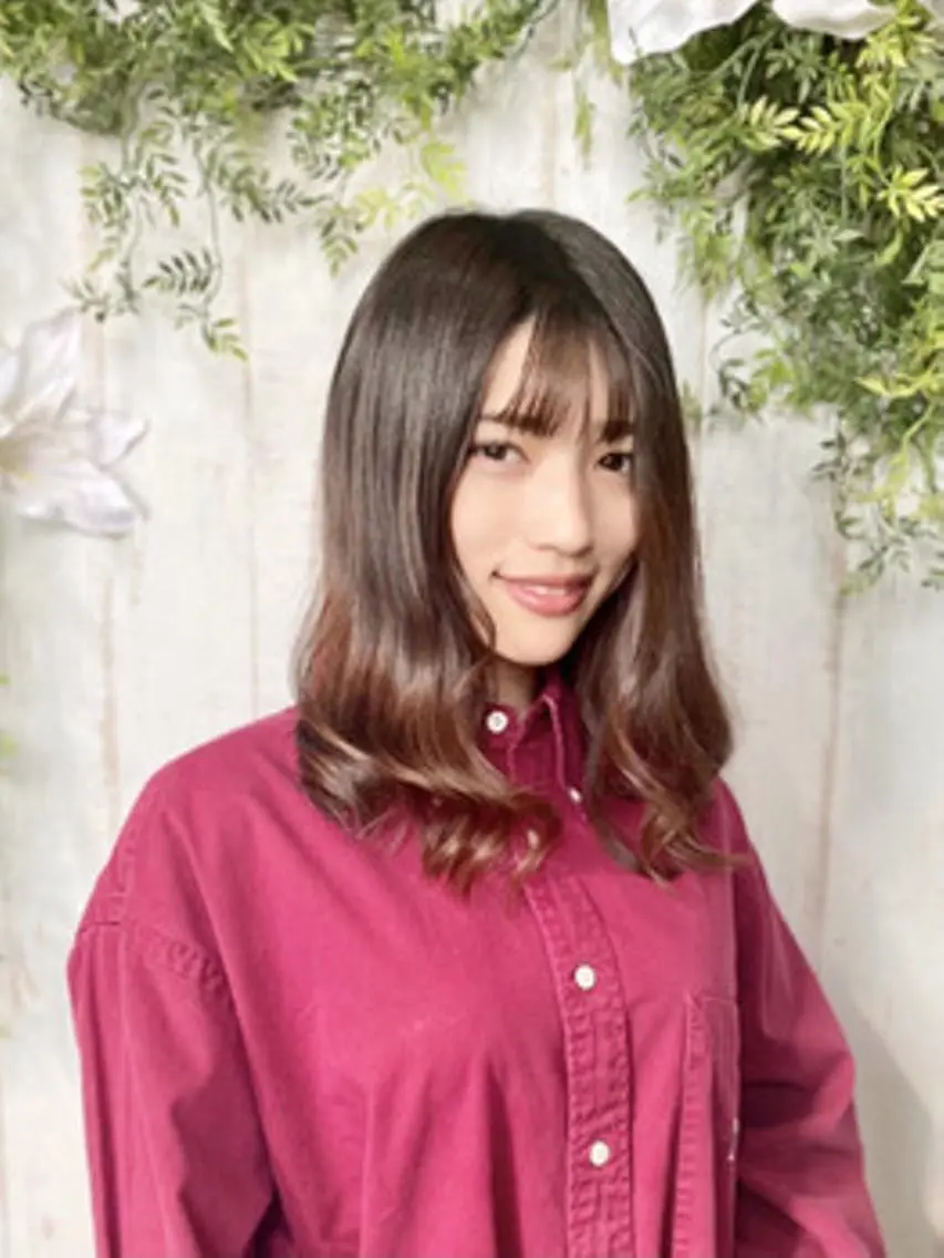 ロング カラー ヘアアレンジ 大阪レミーエクステ チビ編み込みのヘアスタイル