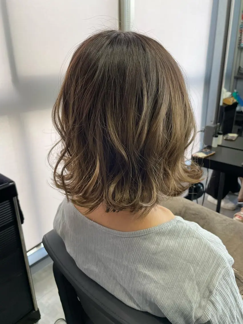 ショート カラー 朝倉 海斗のヘアスタイル