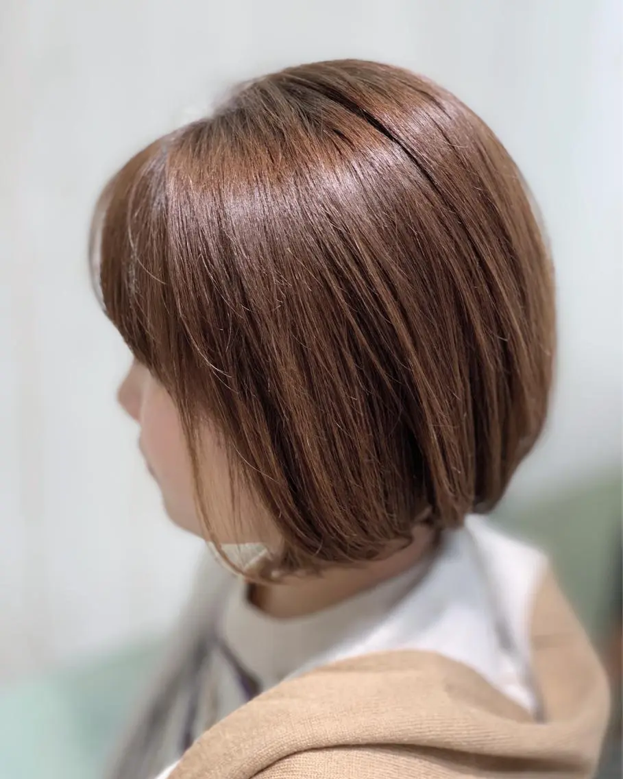 ショート カラー グレージュ ボブ カット ヘアカラー トリートメント ブリーチ/バレイヤ ージュ川端裕司のヘアスタイル