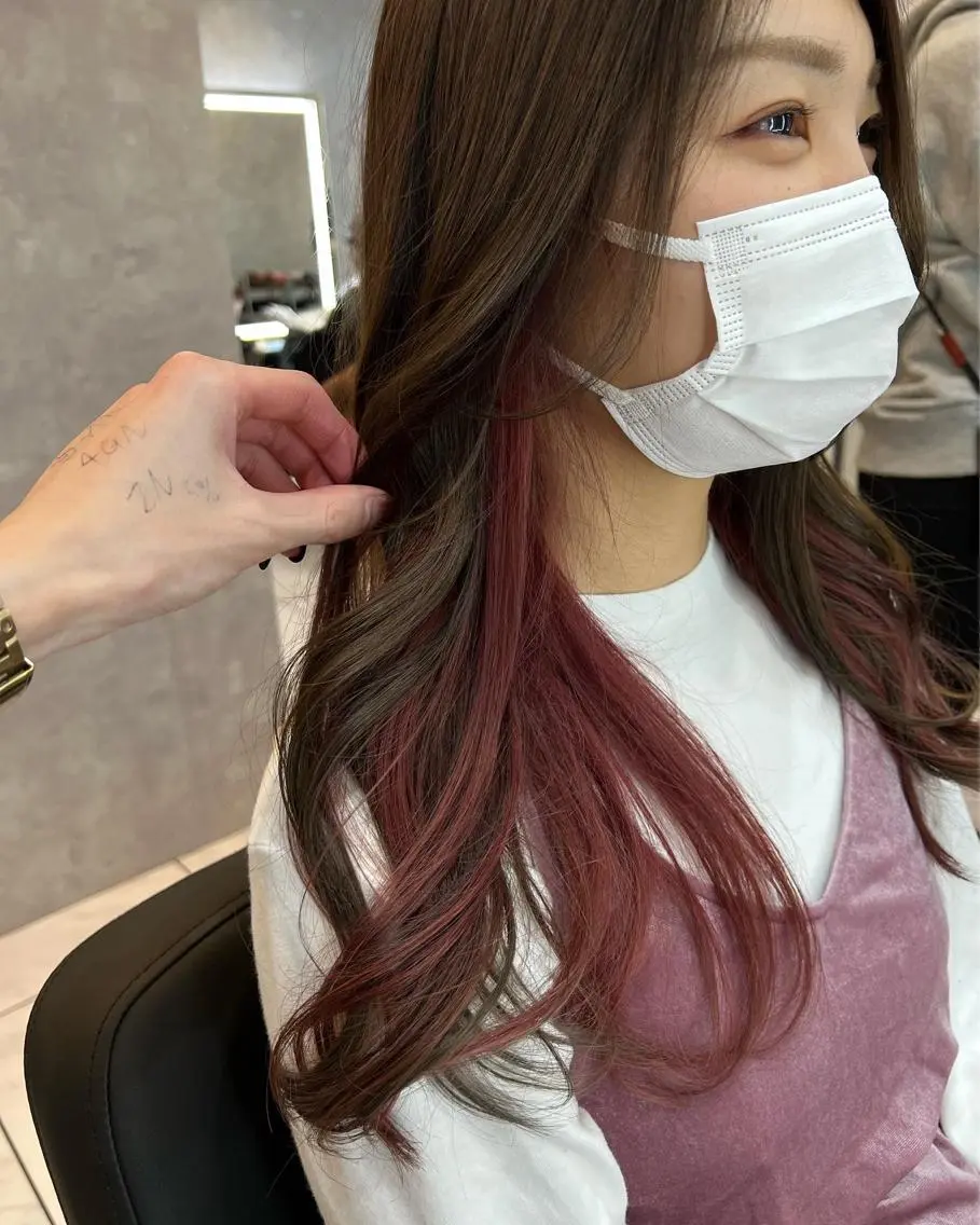 カラー SALOWIN栄 高須大貴のヘアスタイル