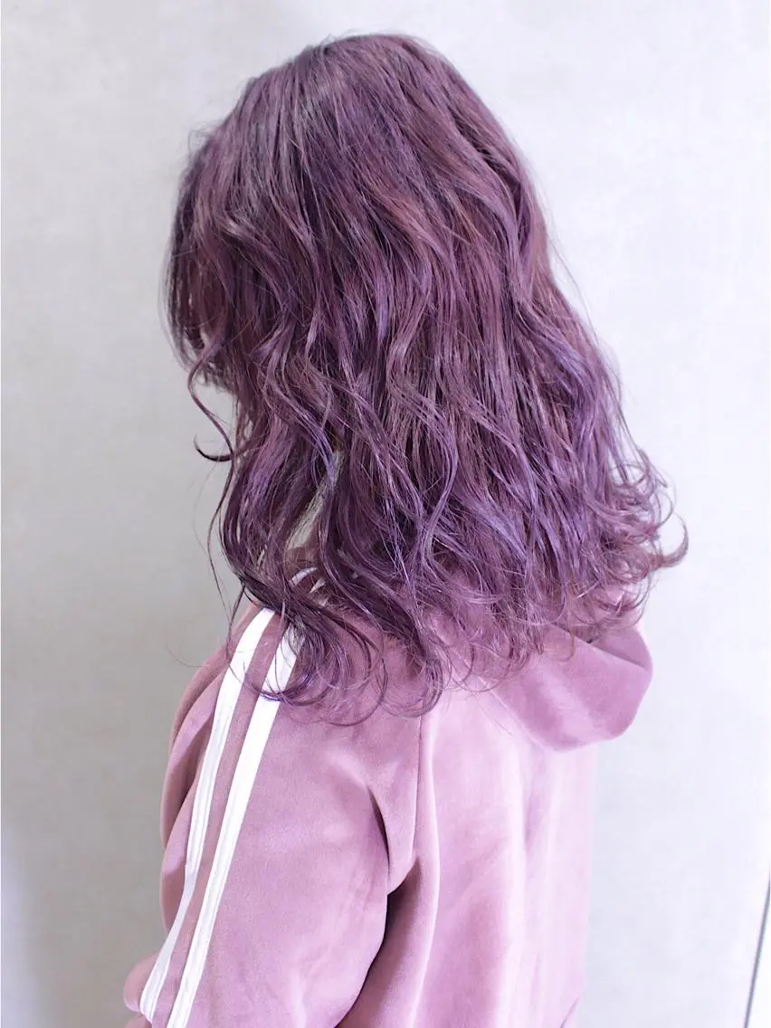 ミディアム カラー ヘアアレンジ ラベンダーカラー ピンクカラー ピンクラベンダー lani ブリーチ /ダブルカラーのヘアスタイル