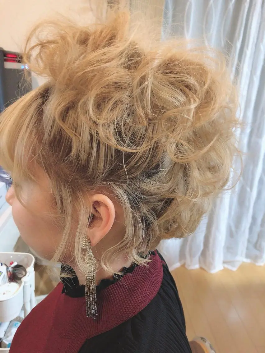 ショート ヘアアレンジ ボブ 伴 香織のヘアスタイル