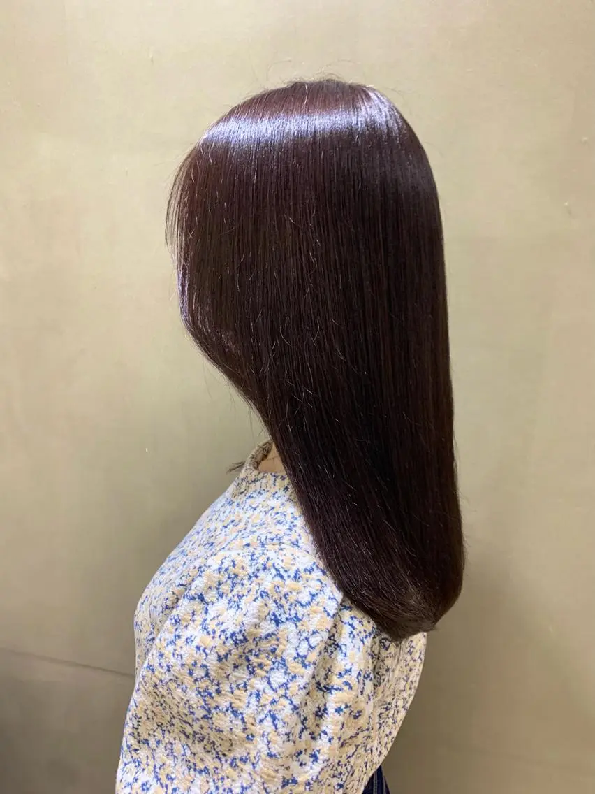ロング パープルカラー 庄司 沙羅のヘアスタイル