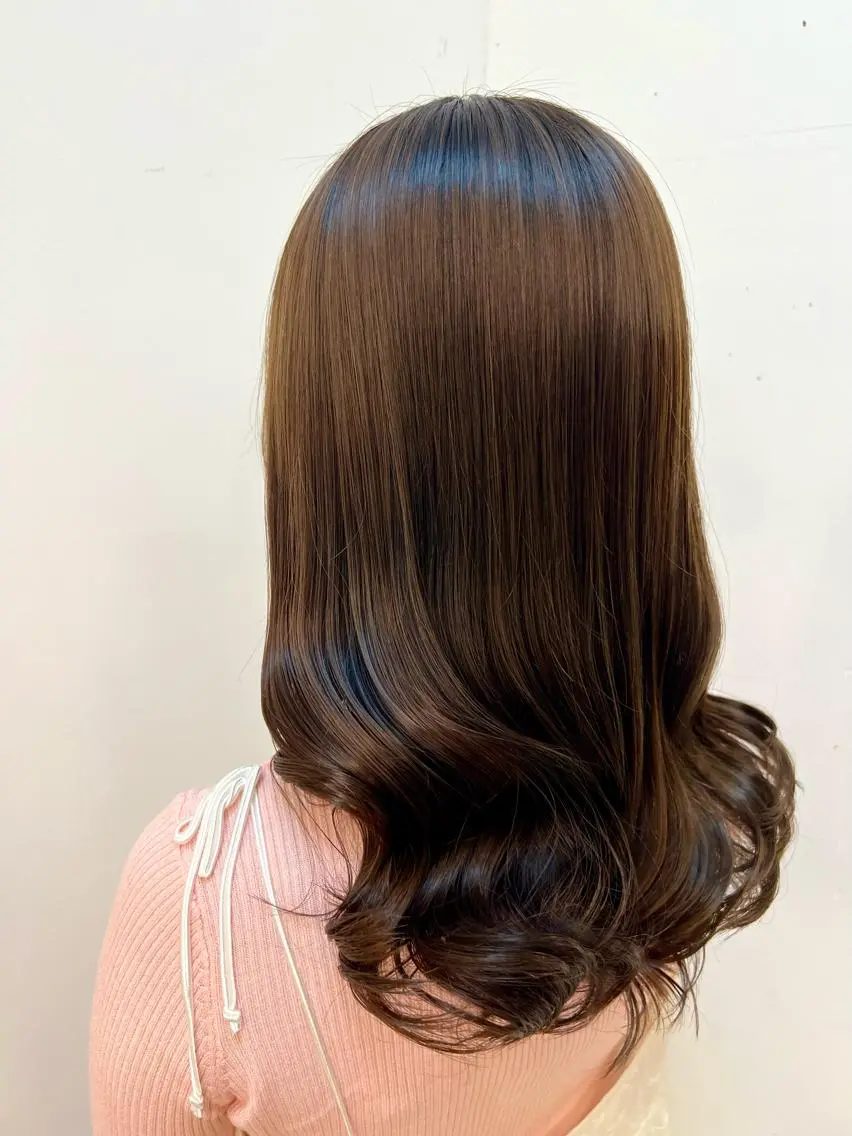 ロング カラー Ofhair 柴田咲喜のエステ・リラクイメージ