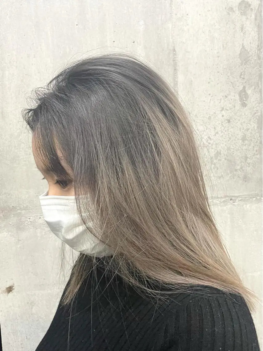 ミディアム カラー パーマ ヘアアレンジ メンズ キッズ ネイル マツエク・マツパ アイブロウ メンズバレイヤージュ メンズブリーチ メンズハイライト メンズインナーカラー メンズ韓国風 切りっぱなしヘアボブ ミディアムヘアRYOのヘアスタイル