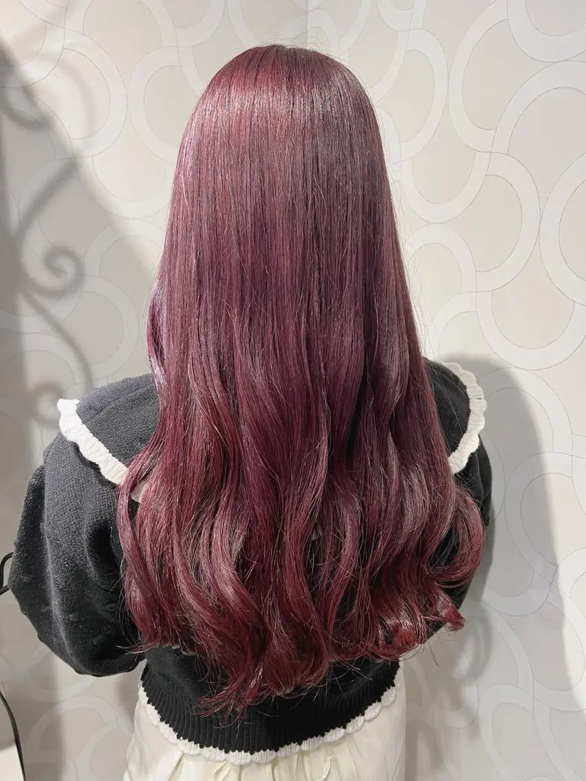 ロング カラー ブリーチ ピンクカラー ローズカラー ヘアカラー トリートメント 艶髪 ♡Tomiyaのヘアスタイル