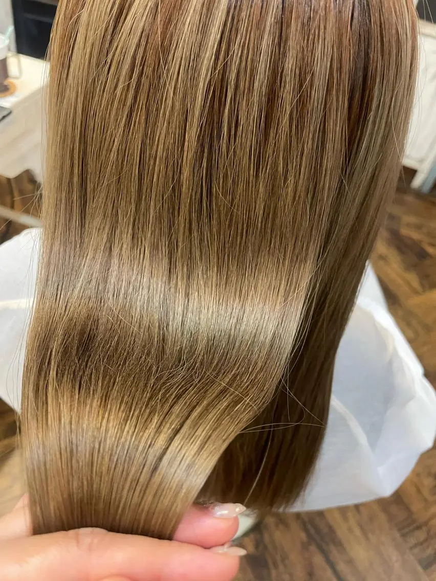 ロング カラー ダブルカラー ヘアカラー 💎ブリーチ💎 カラー💎okadaのヘアスタイル