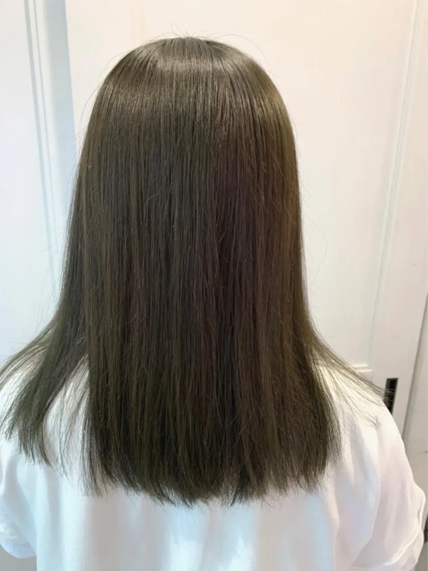 ミディアム カラー 坂 瑞希のヘアスタイル