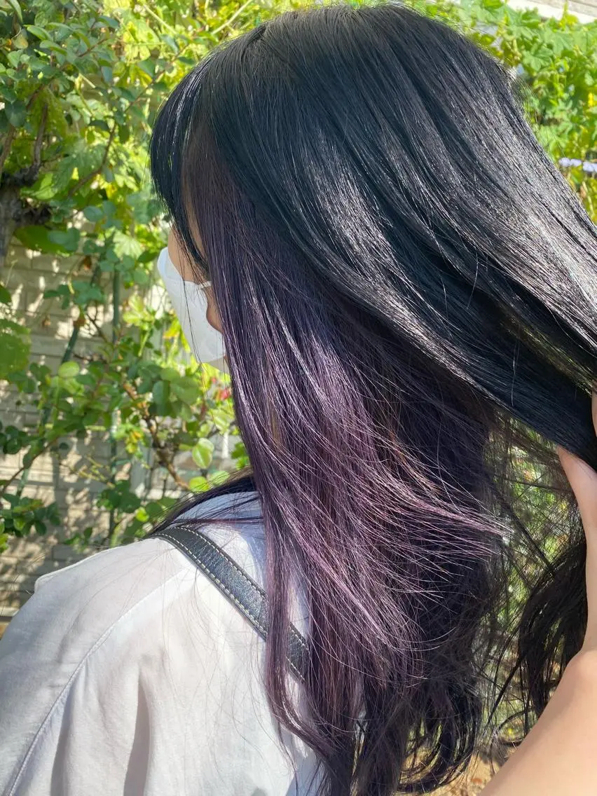 ロング 永沼 真依のヘアスタイル