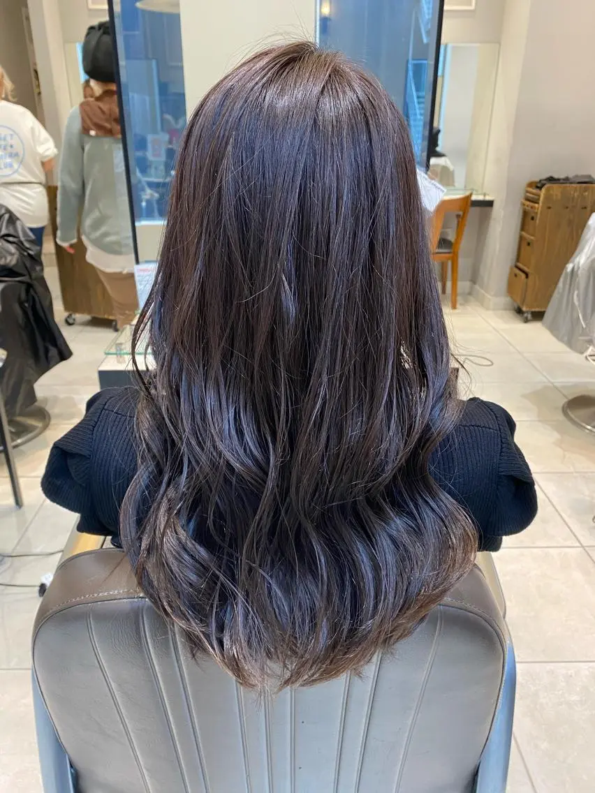 セミロング 美髪矯正透明感カラー 江川 和輝のヘアスタイル