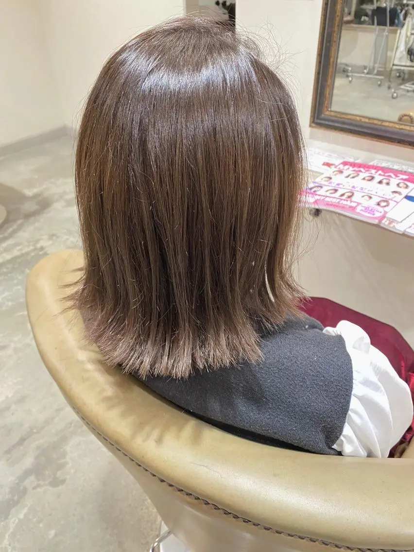 ミディアム カラー 透明感カラー グラデーションカラー グレージュ 美髪・髪質改善 有田怜平のヘアスタイル