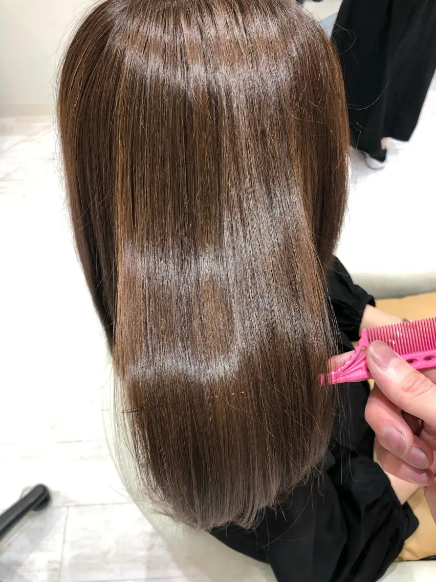 セミロング ハイライト トリートメント 酸熱トリートメント 似合わせかわいい カット【店長】珱翔のヘアスタイル