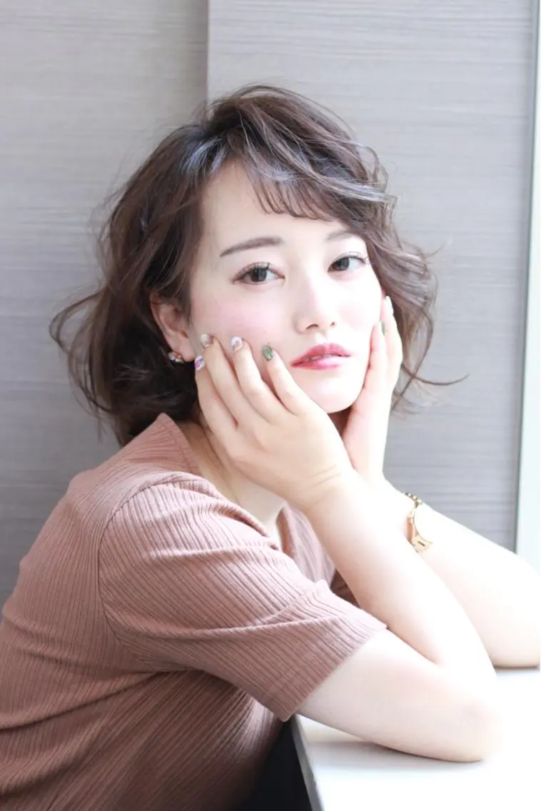 ショート カラー 💙美髪救世主💙 関華蓮のヘアスタイル